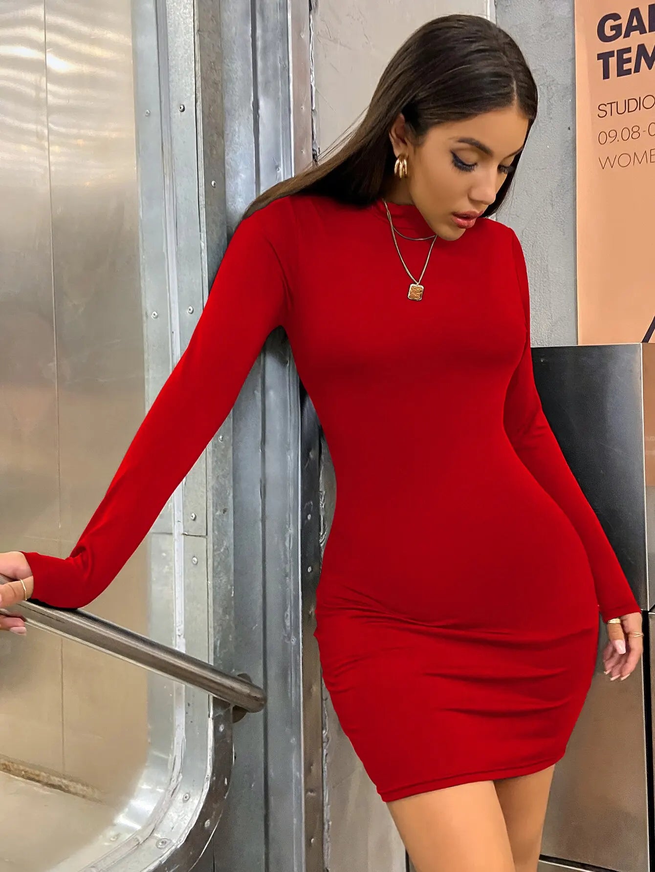 Thalia | Long Sleeve Slim Bodycon Mini Dress - TrendHavenCo