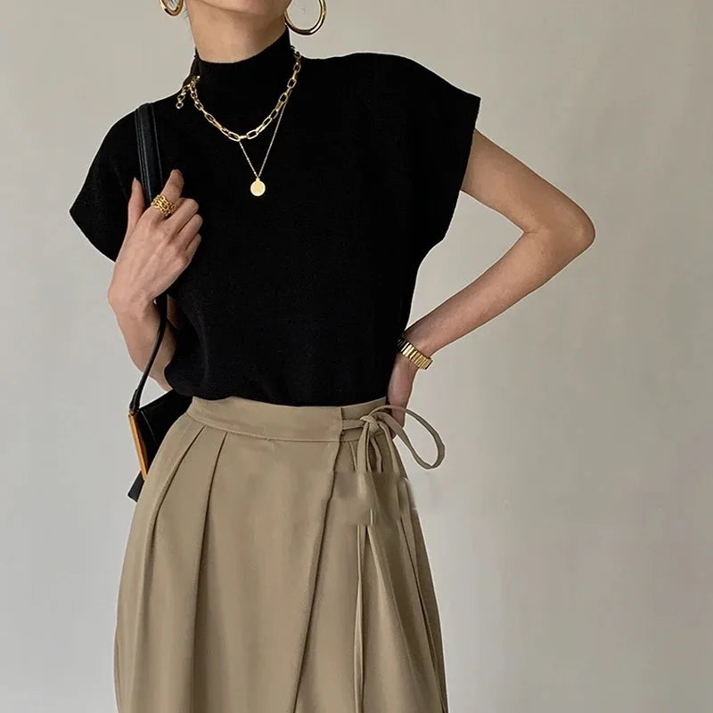 Aylin | Solid Stand-up Collar Knitted Blouse