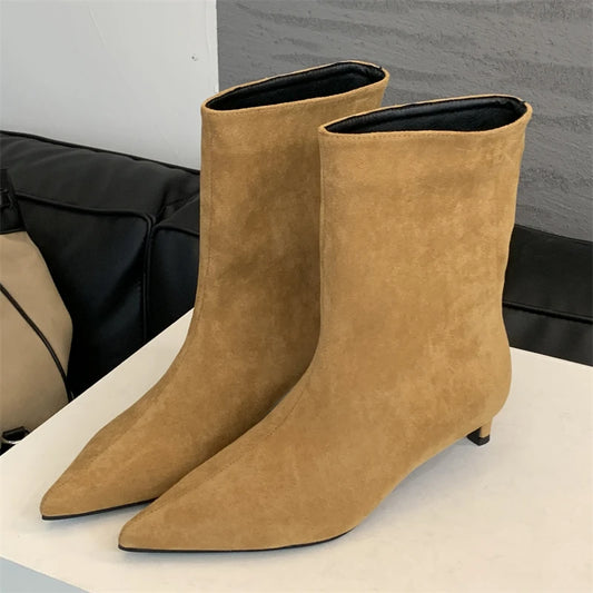 Evelyn | Pointed Toe Ankle Boots - TrendHavenCo
